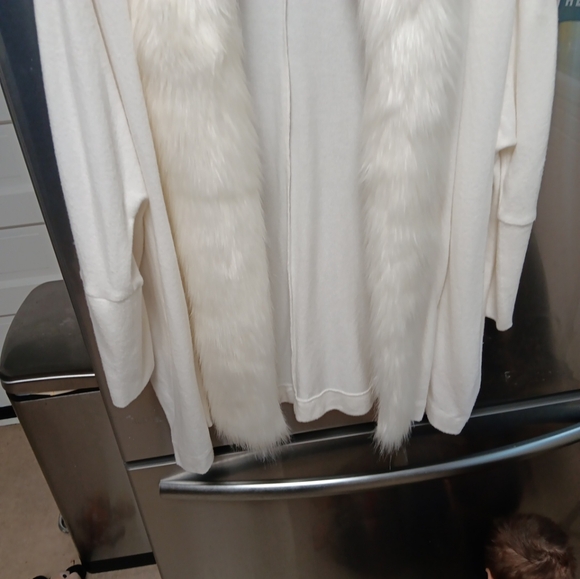 Jennifer Lopez Fur Trimed Long Cardigan Open Front Women’s Size L White - Picture 3 of 6